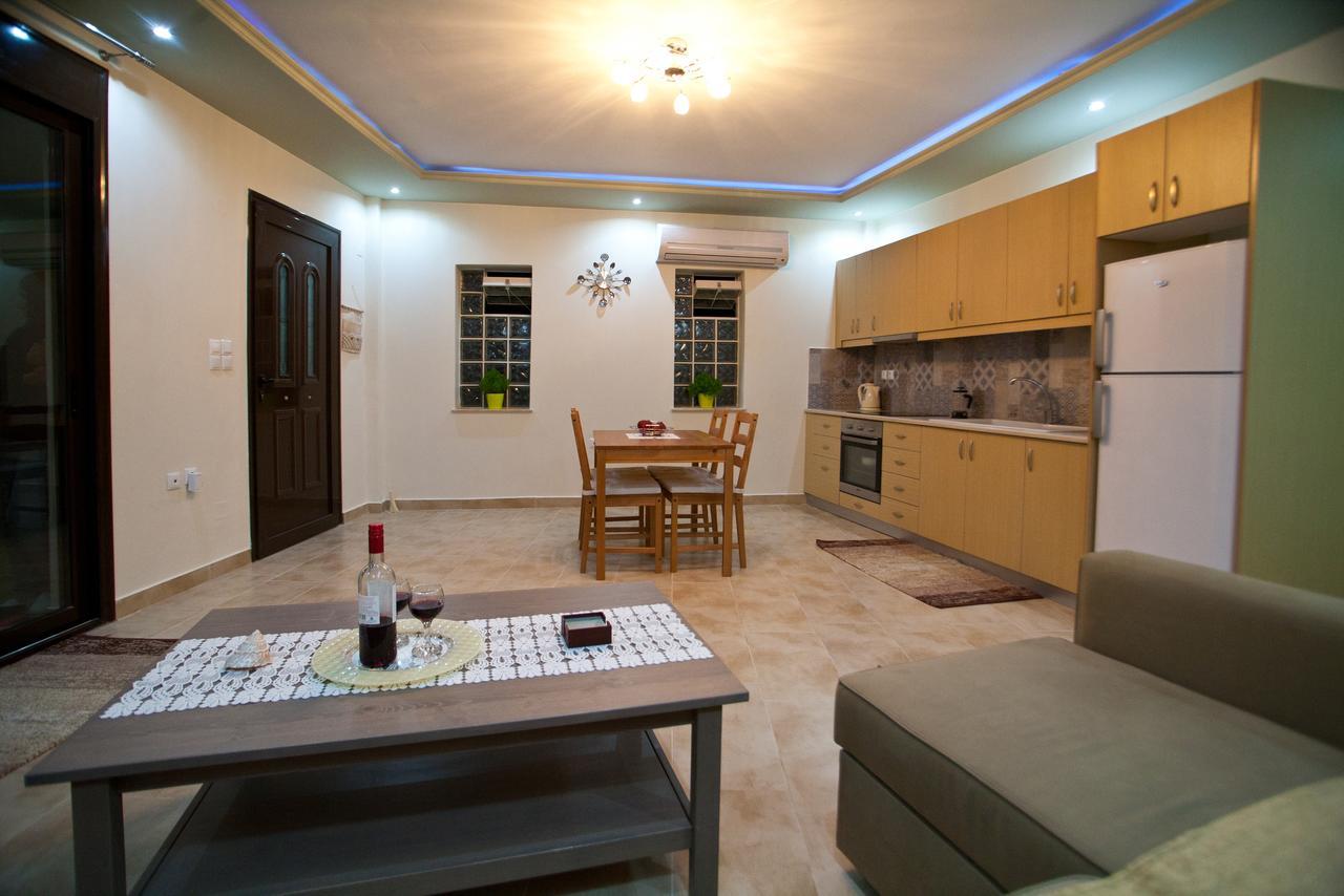Sdregas Flats Apartment Masouri Exterior photo